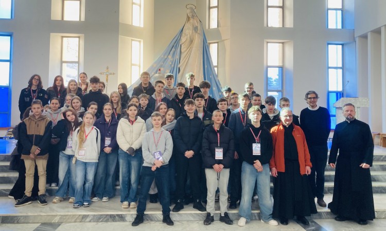 Pielgrzymka Ósmoklasistów do Warszawy